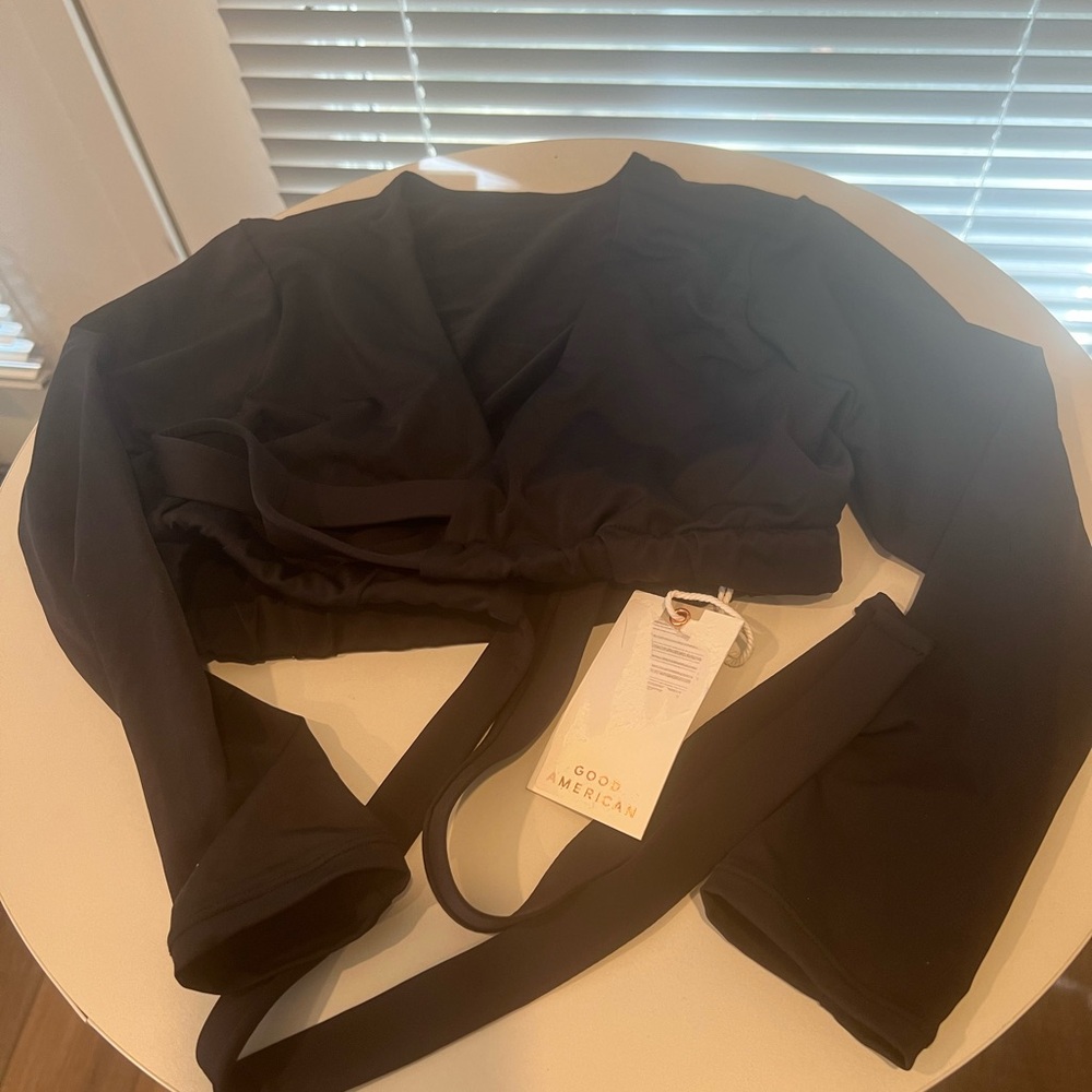 Good American Sexy Boost 3/4 Sleeve Tie Front Bikini top black